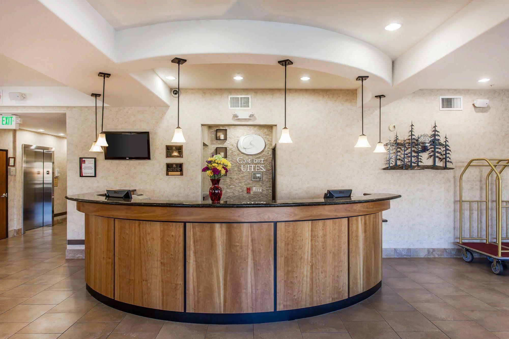 Comfort Suites Wenatchee Gateway Εξωτερικό φωτογραφία