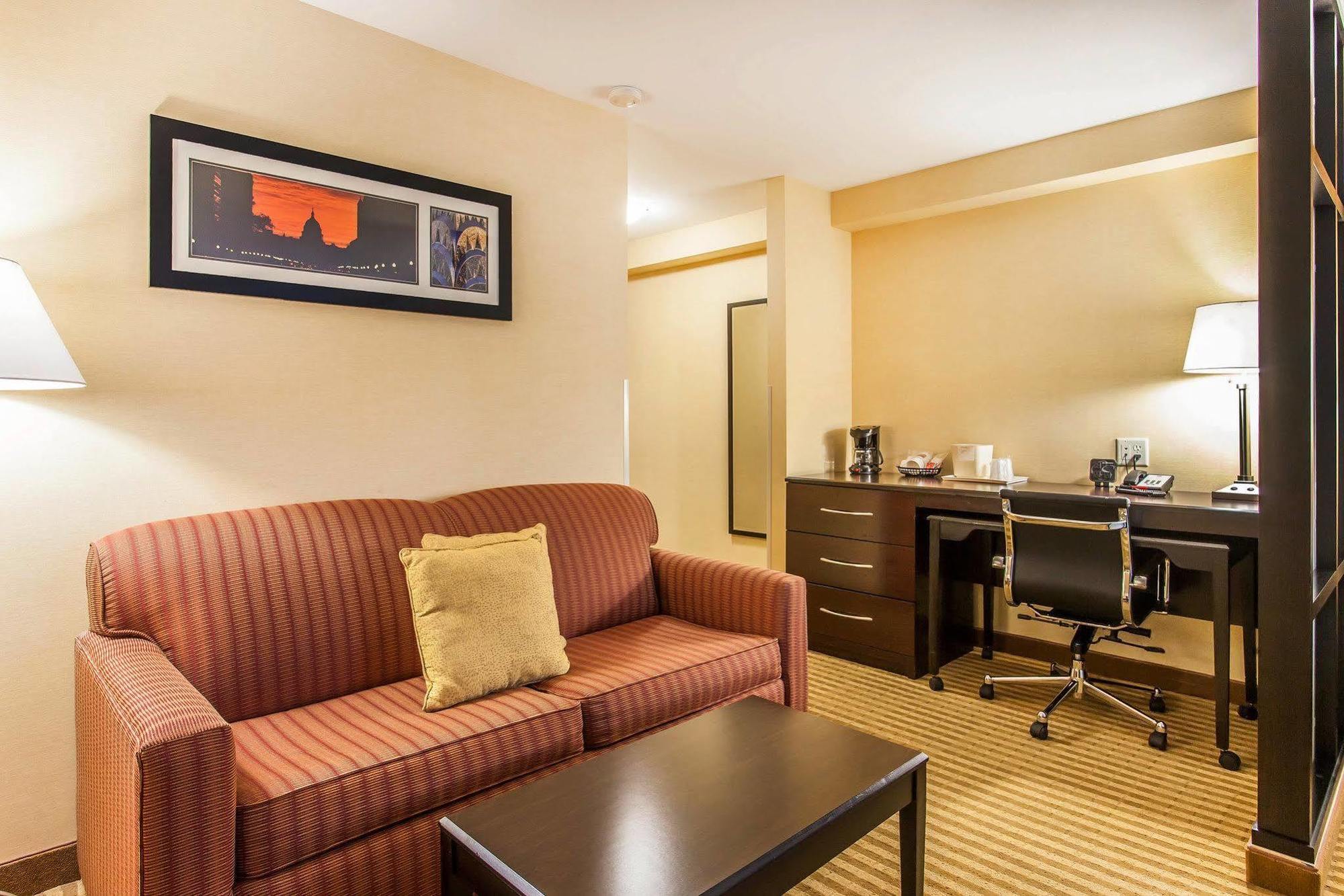Comfort Suites Wenatchee Gateway Εξωτερικό φωτογραφία