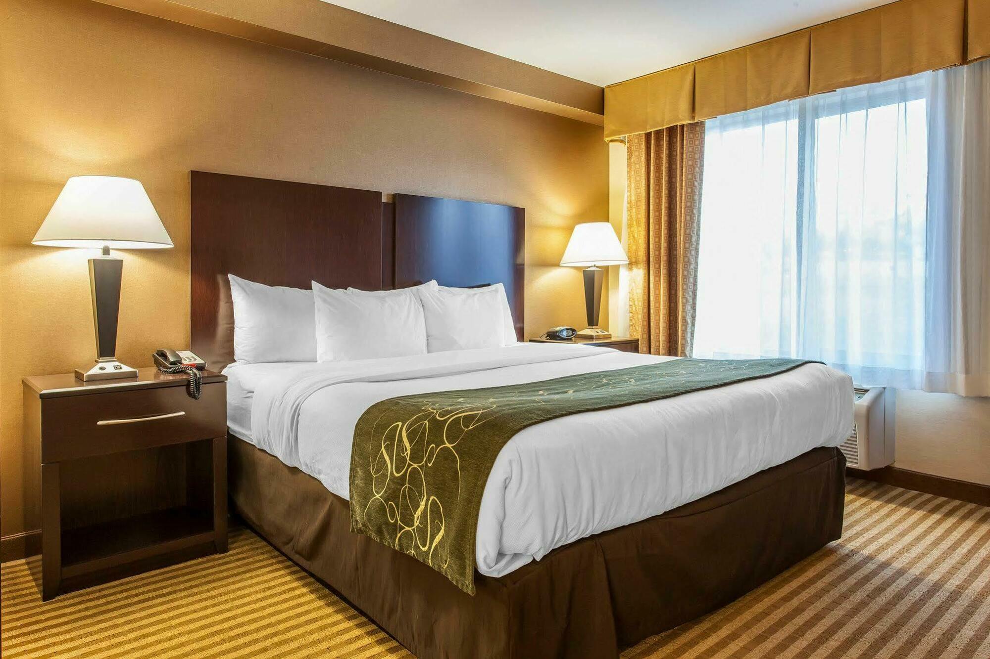 Comfort Suites Wenatchee Gateway Εξωτερικό φωτογραφία